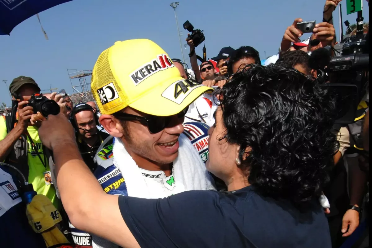 Rossi: A Maradonával való találkozás és a lánya versenyezési terveiről beszélt
