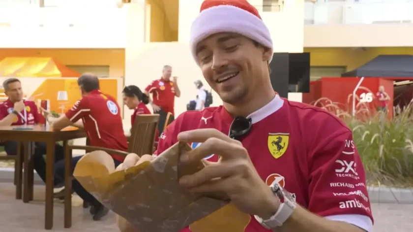 F1-es pilóták különleges karácsonyi ajándékozási hagyományai