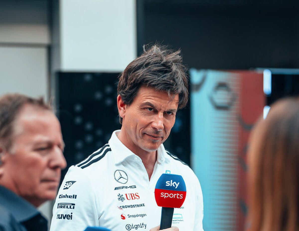 A Red Bull vádaskodása miatt Wolff teljesen kikelt magából: „Eldobom az agyam”