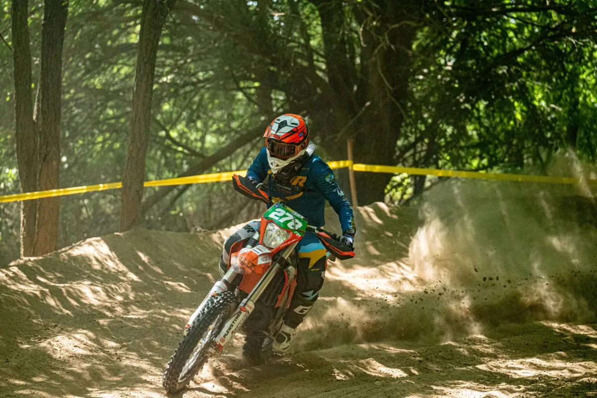 Az Endurosport legendája: Liszka Roland új kihívások elé néz 2025-ben