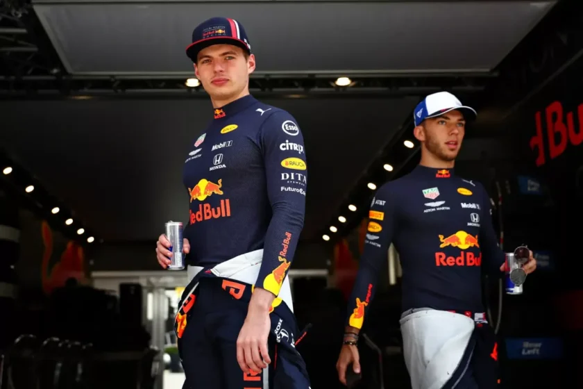A Red Bull kegyetlensége: Verstappen áldozata nem kapott segítséget