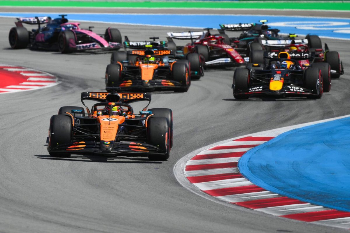 A F1-es csapatok pénzügyi áldozatot hoznak a jobb eredményért, miközben nő az FIA befolyása