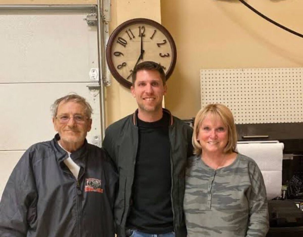 A csend megtörése: Denny Hamlin visszatérésének ereje szülei tragédiája után