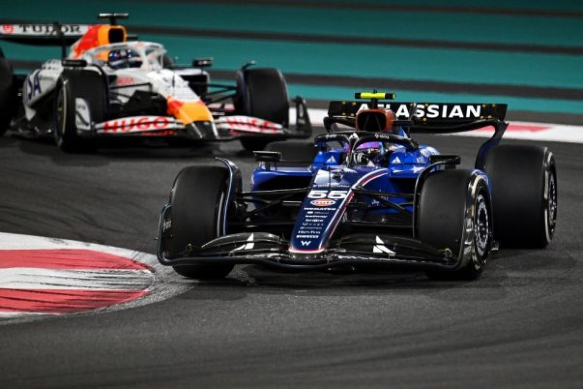 Az F1 középcsapatok és újoncok ámulatba ejtő teljesítménye az idei szezonban