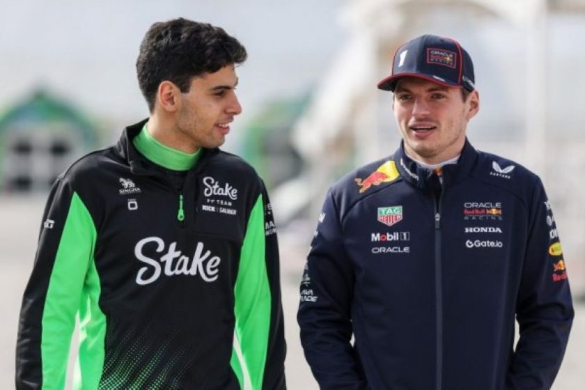 A tapasztalt Bortoleto figyelmesen hallgat a fiatal Verstappen tanácsaira