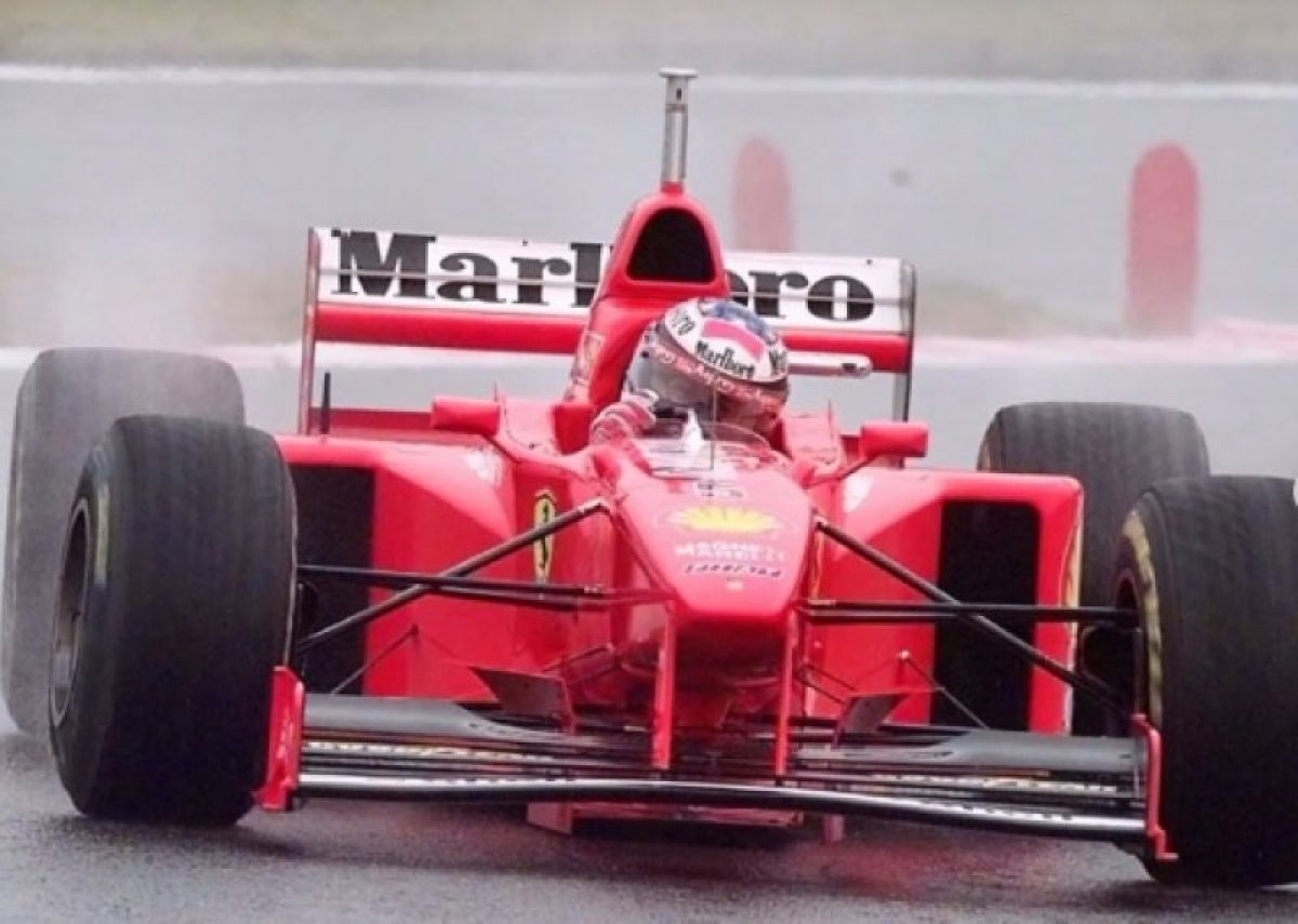 Legendás Schumacher Ferrari aukcióra kerül