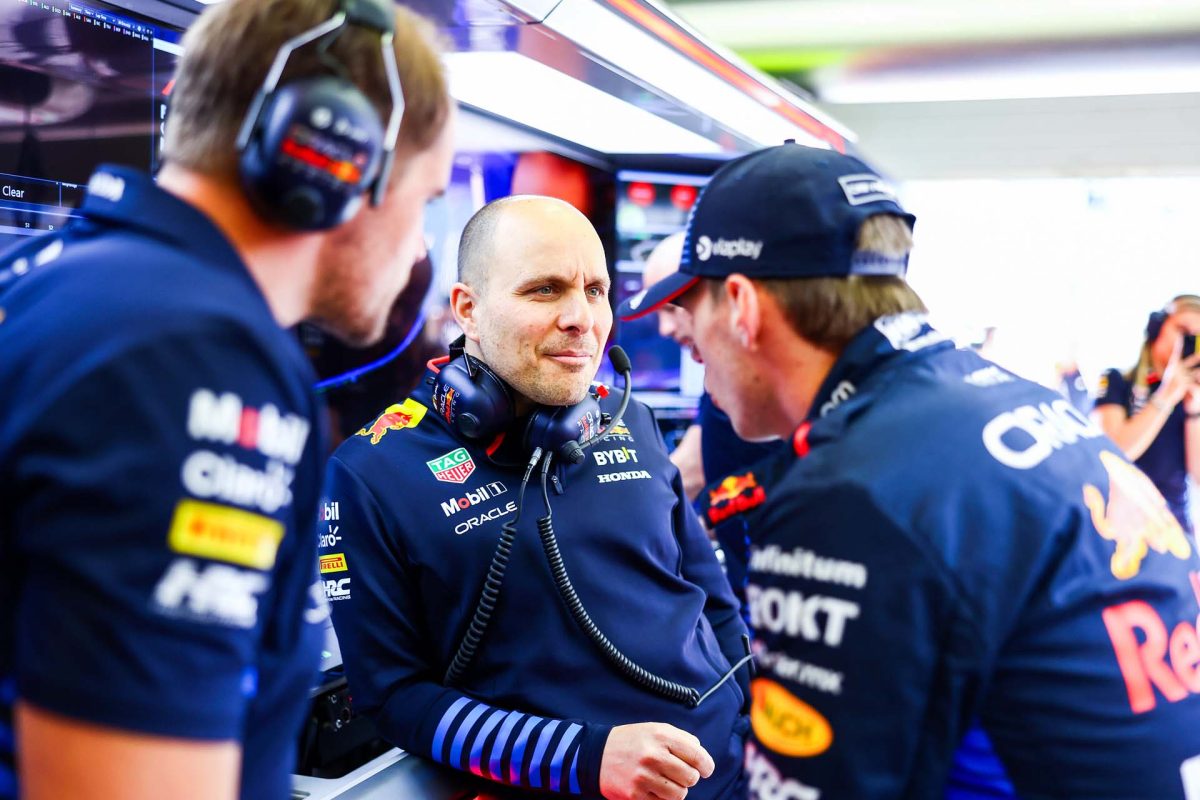 Lambiase marad Verstappen versenymérnöke – a Red Bullnál folytatja 2026-ban is