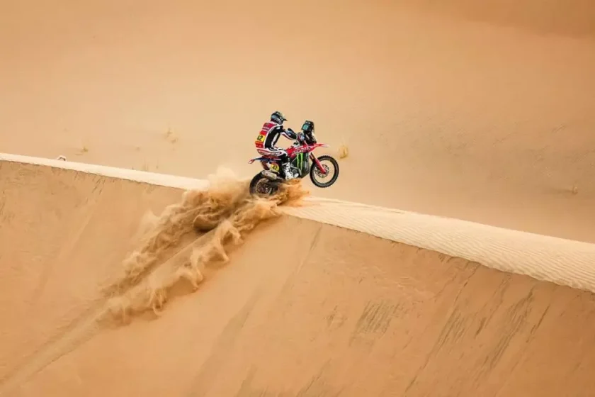 Honda Versenyzők Fényesen Indították a Dakar 11. Szakaszát, Brabec Előnye Nőtt