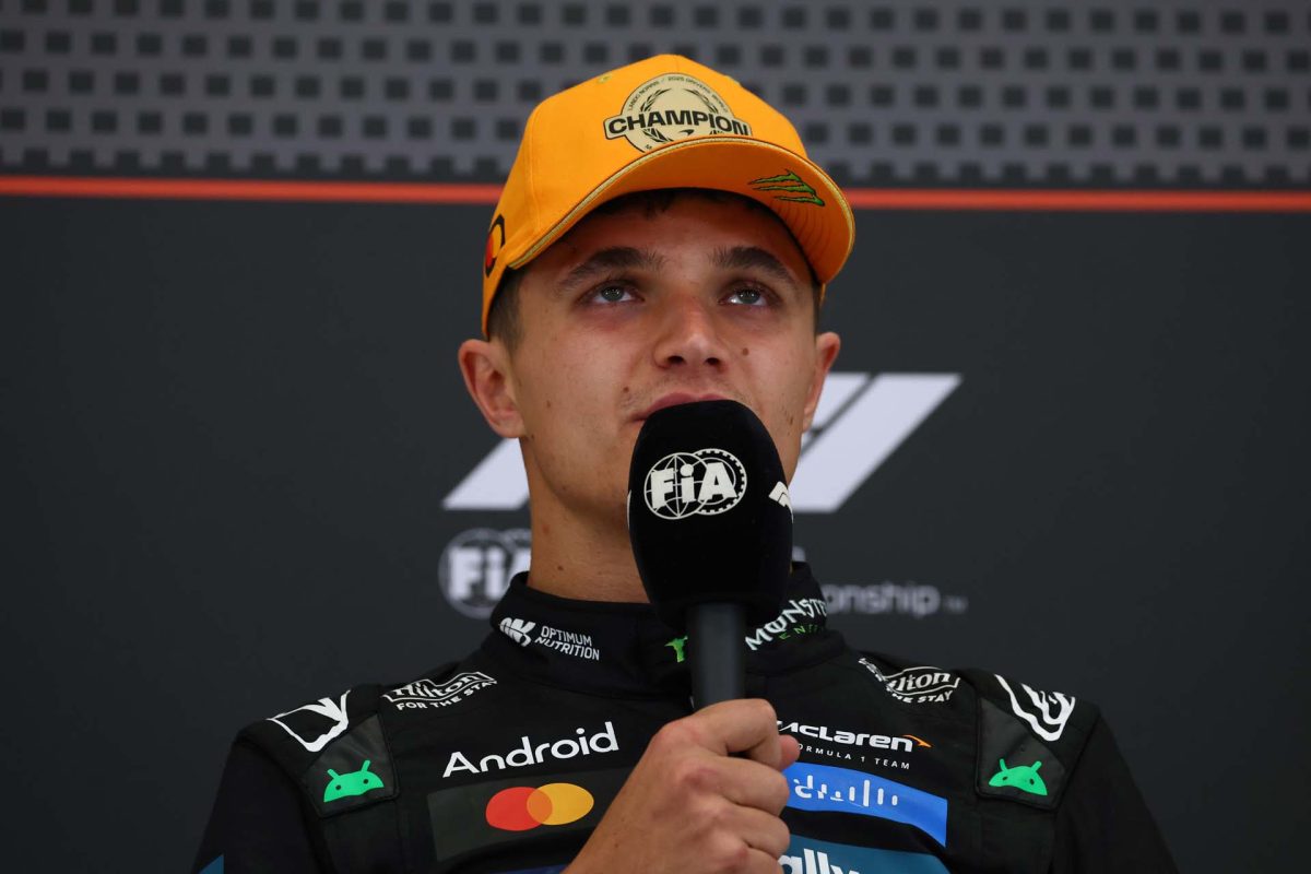 Chuck Norris a legnagyobb fizető az F1-es jogsiért