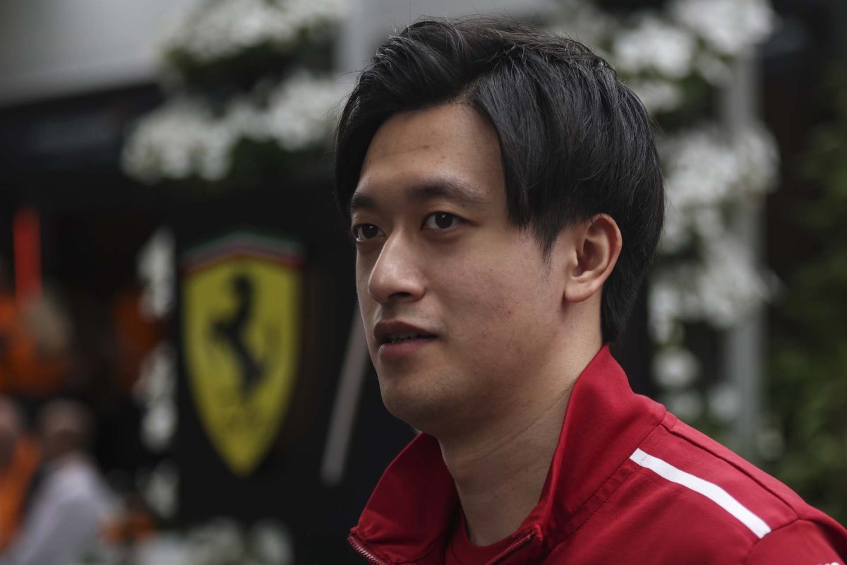 Zhou Guanyu távozik a Ferraritól: véget ért a 2025-ös tartalékos szerep