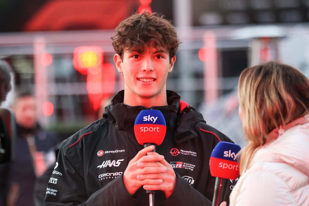 A Titokzatos Jövő: A Bearman napjaink legelgondolkodtatóbb kettősségét tárja fel