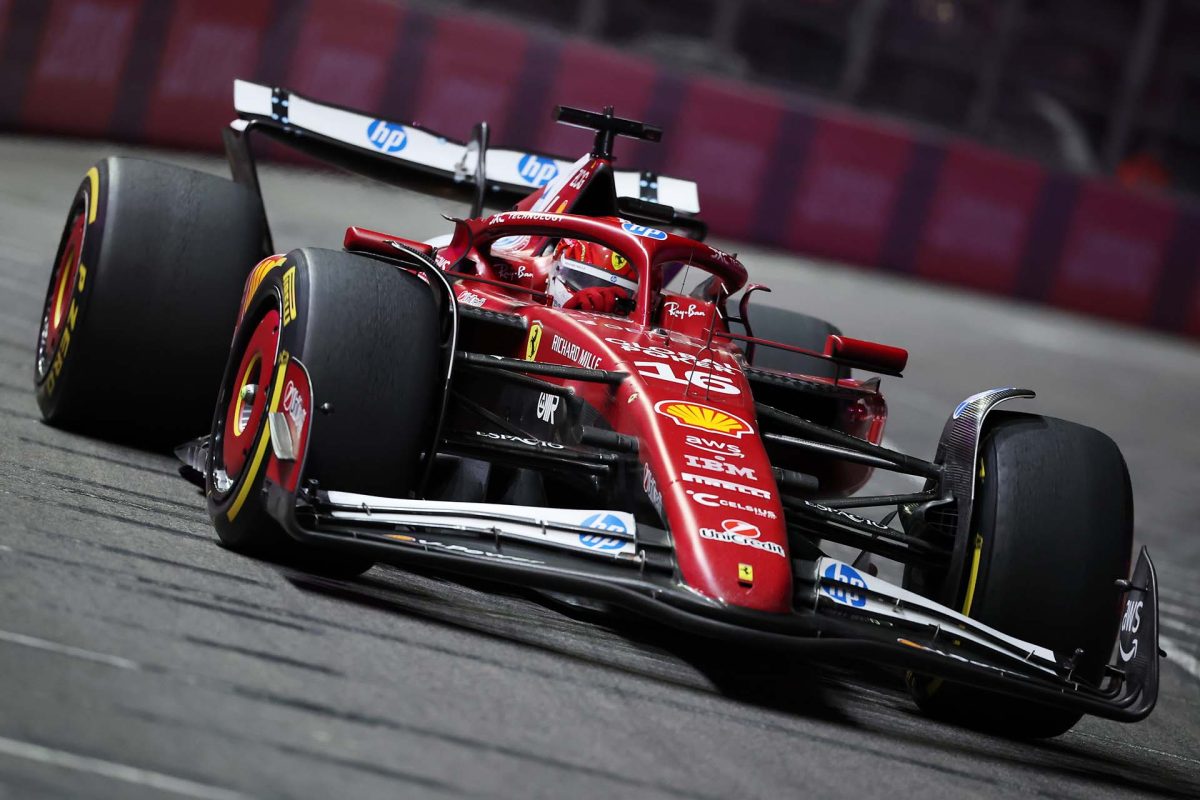 A Ferrari különleges hengerfejen dolgozik a 2026-os F1-es motorhoz