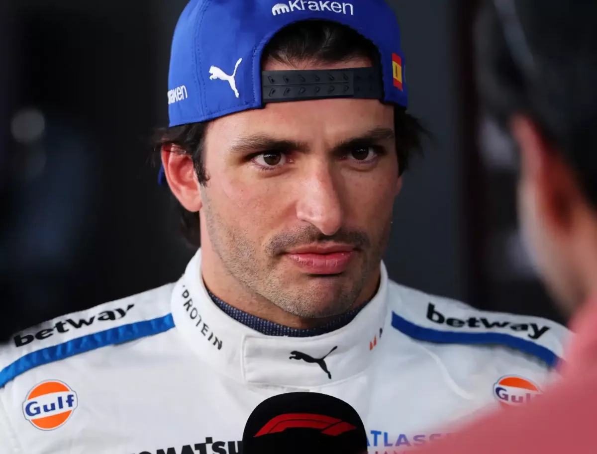 Sainz: A figyelem középpontjába kerülve