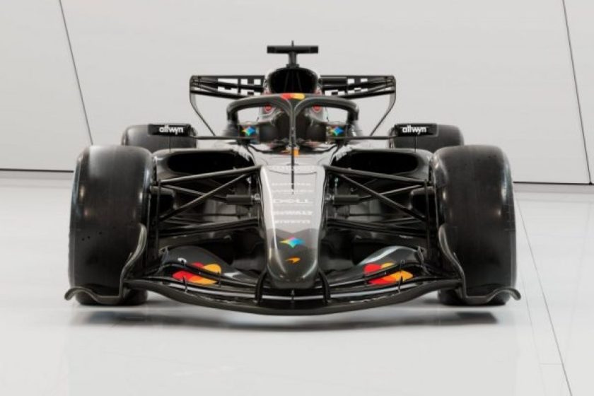 Kipróbálták a világ legújabb F1-es McLarenjét tesztfestéssel