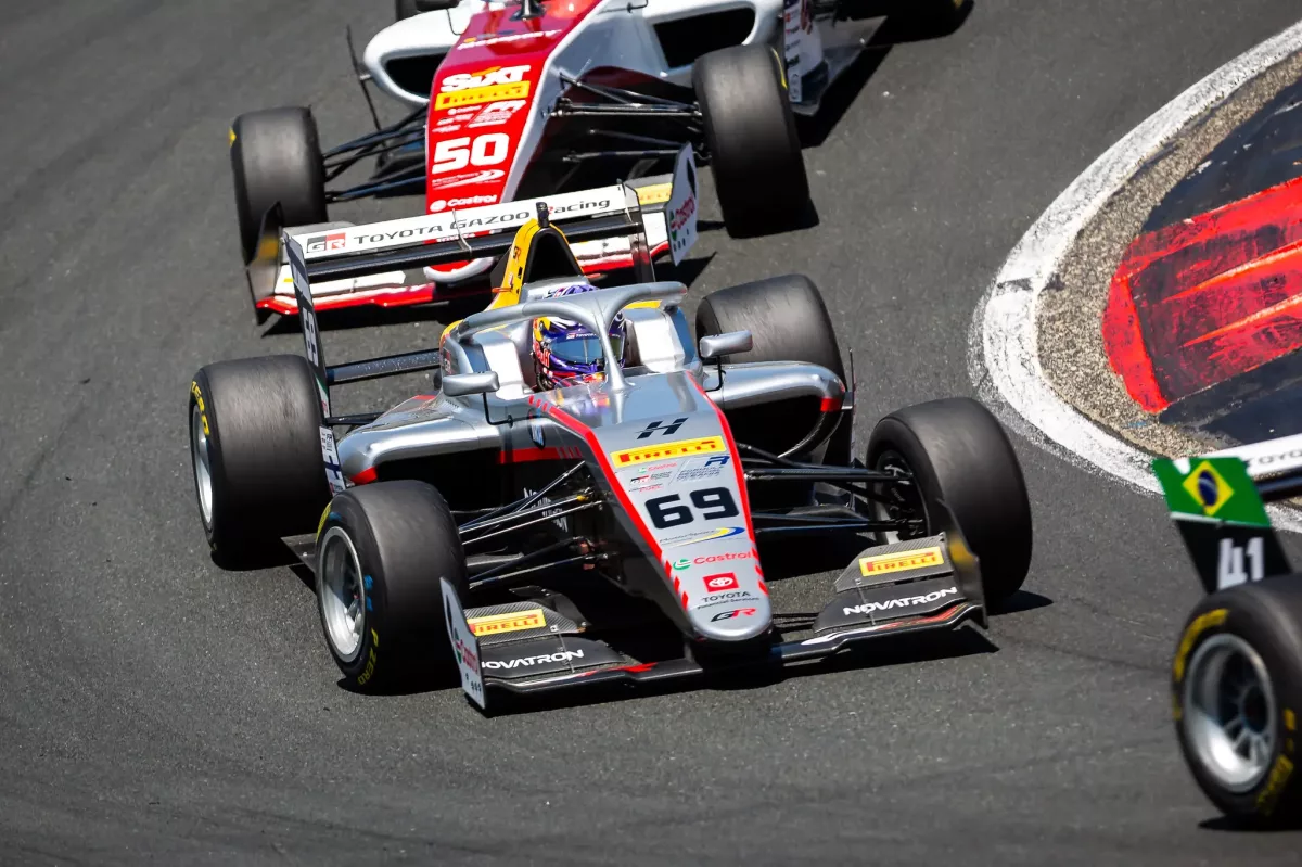 Rovanpera botrányos kezdése: tömegbalesettel zárult Új-Zéland