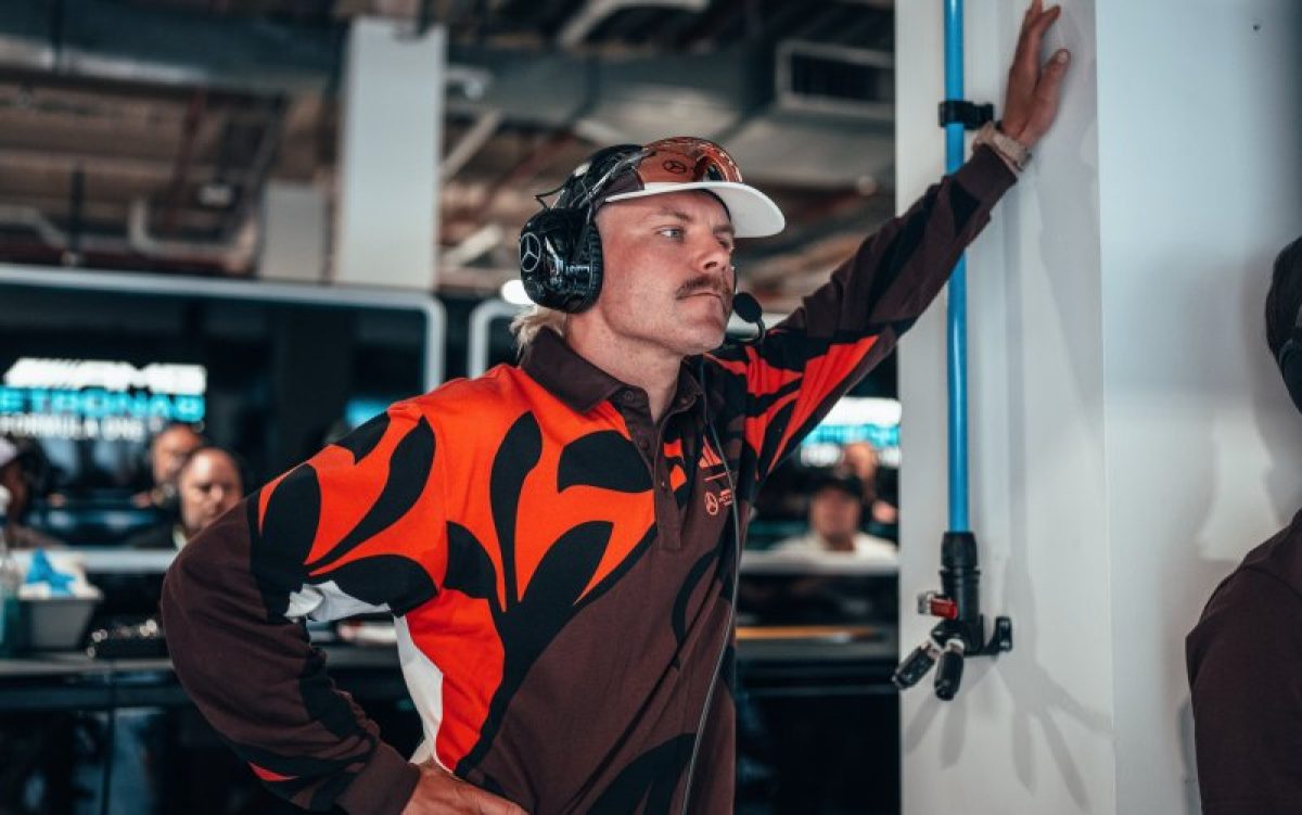 Bottas a Ferrari kormányában: Legendás pillanat Ausztráliában