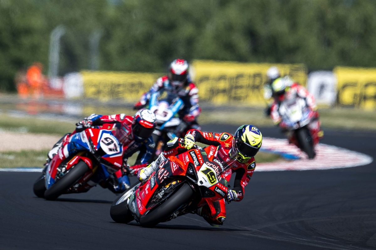 A MotoGP Szereplők Visszatérnek a Superbike Világbajnokságra?