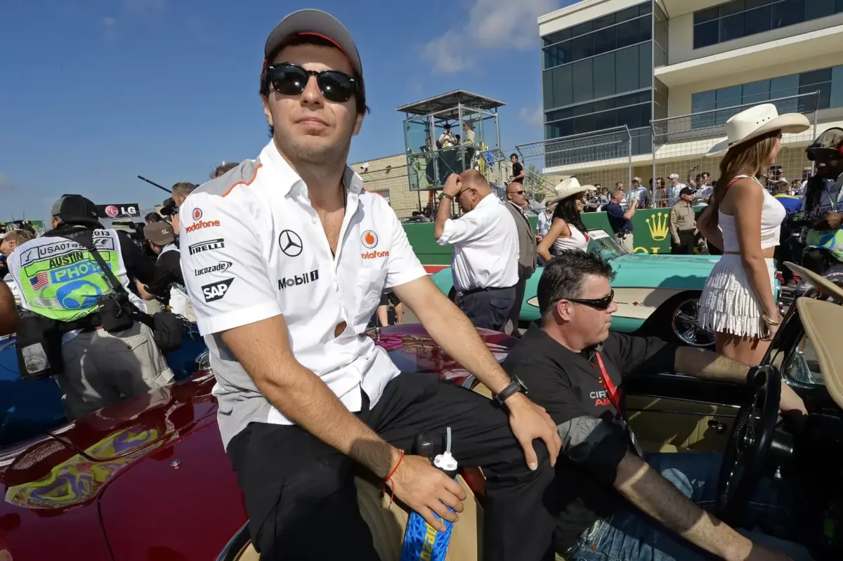 A meglepetés, amikor a Hamiltont leváltó versenyző az élre kerül