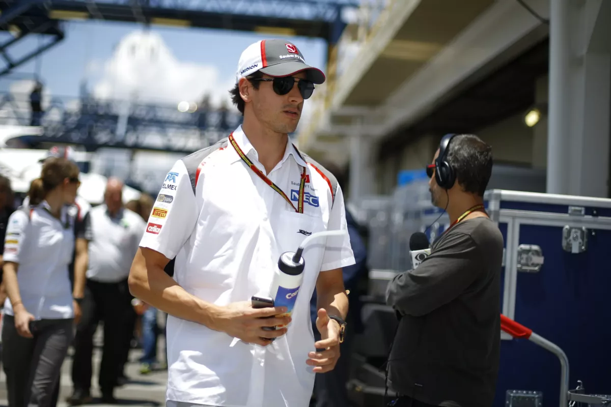 Az orosz zsoldoshadsereg sötét árnyai: Zsarolás és fenyegetések egy F1-es pilóta életében