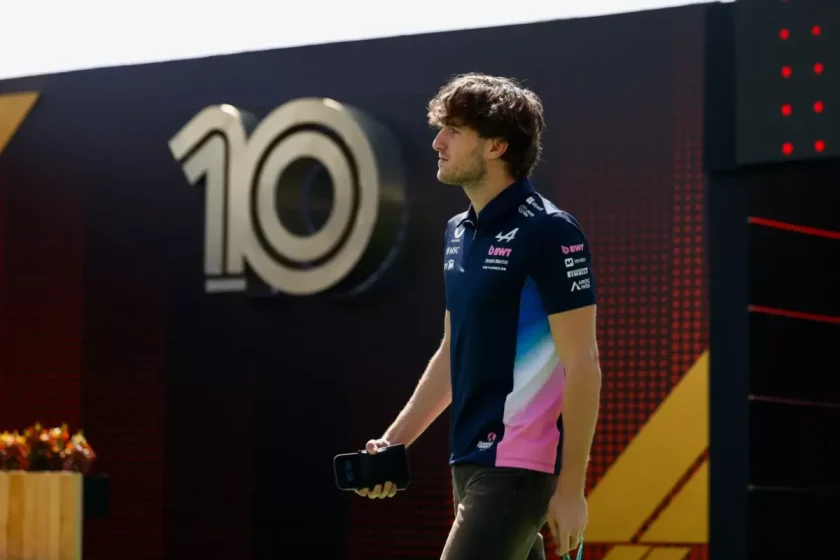 Az F1-es csapat hirtelen szakított versenyzőjével: ennyi volt!