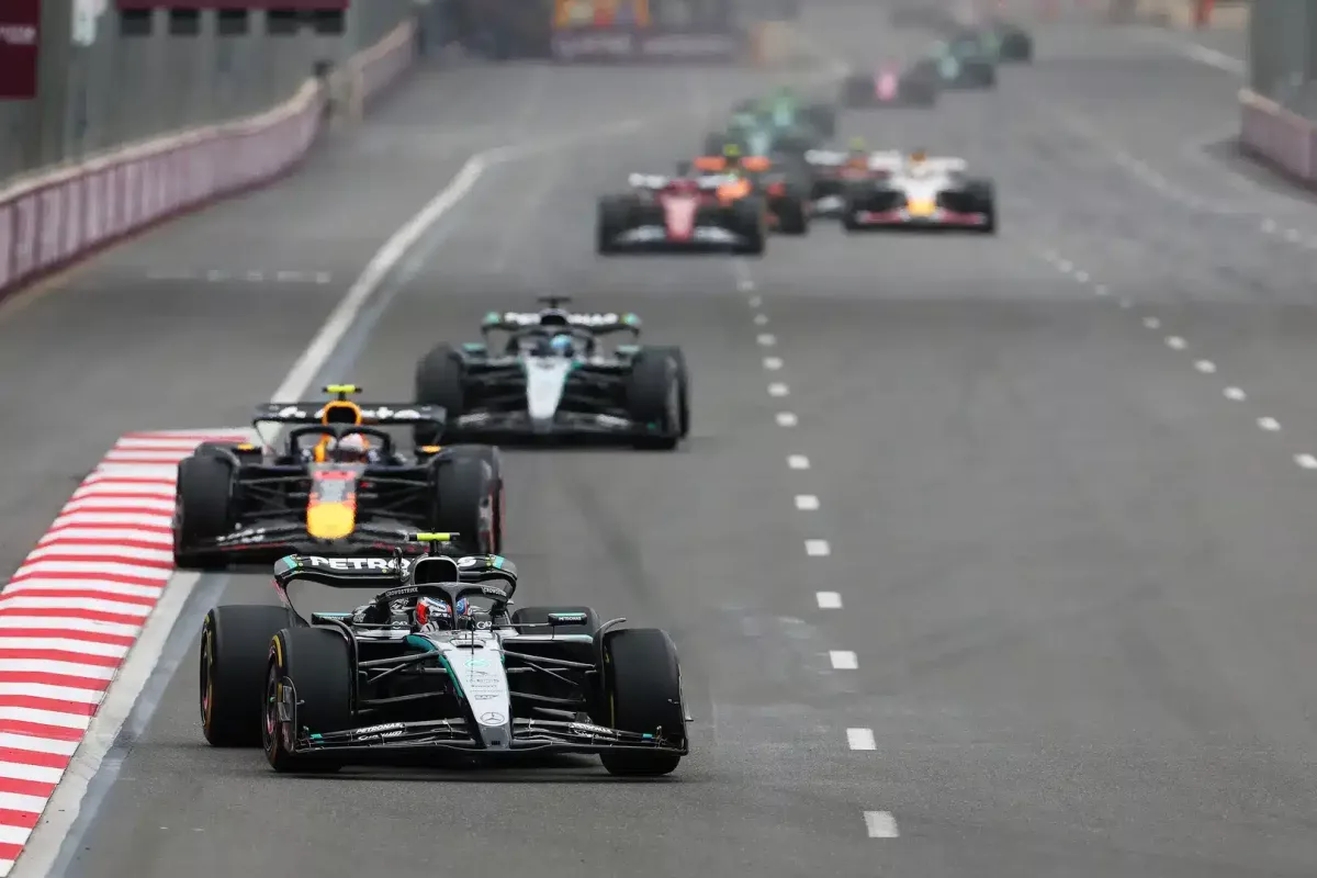 A F1-es pletykavonat tovább dörög: idén sem várható fék