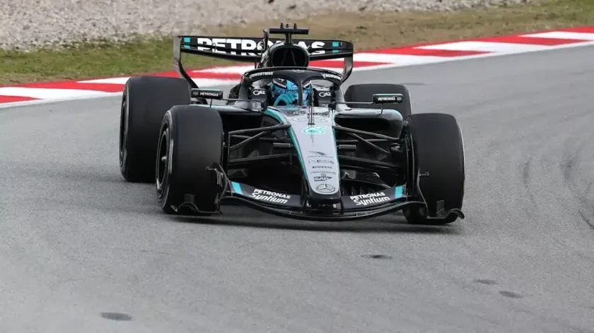 A Mercedes: a versenyben mindig az élen jár