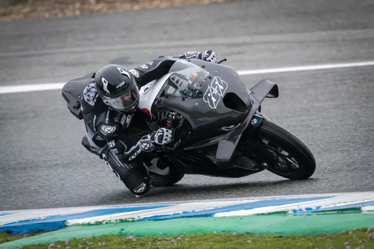 Oliveira a Superbike-vb tesztjéről: Olyan volt, mint elmenni Angliába, és az út jobb oldalán vezetni