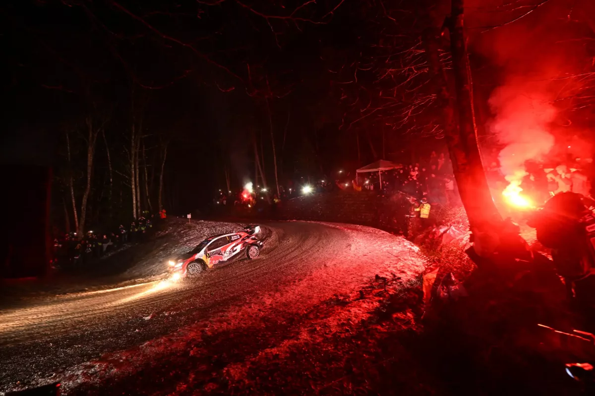 Sébastien Ogier dührohamot kapott a Monte-Carlo Rally első napja után