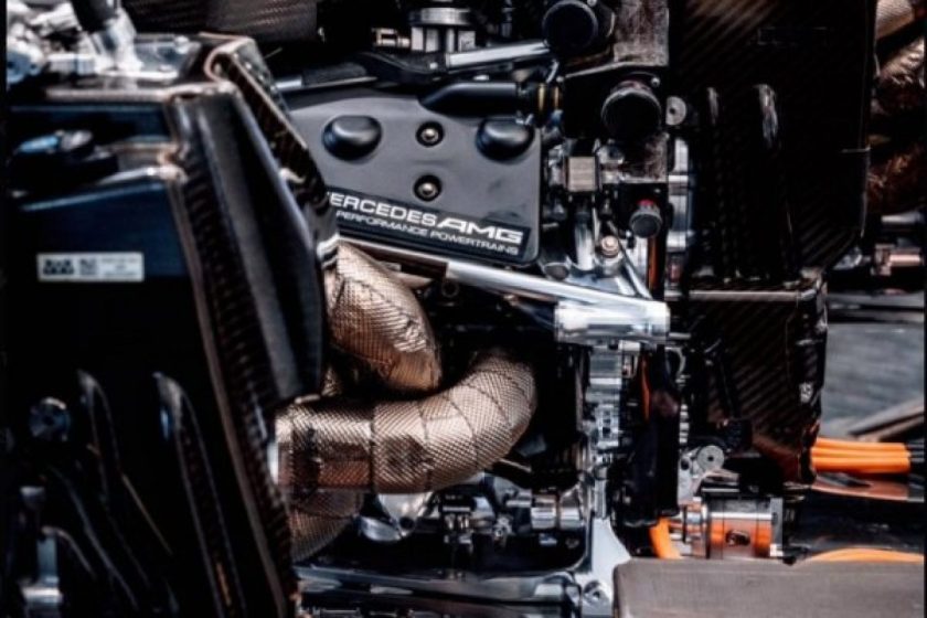 Motortrükk: Az ellenfelek az irányítást vennék át