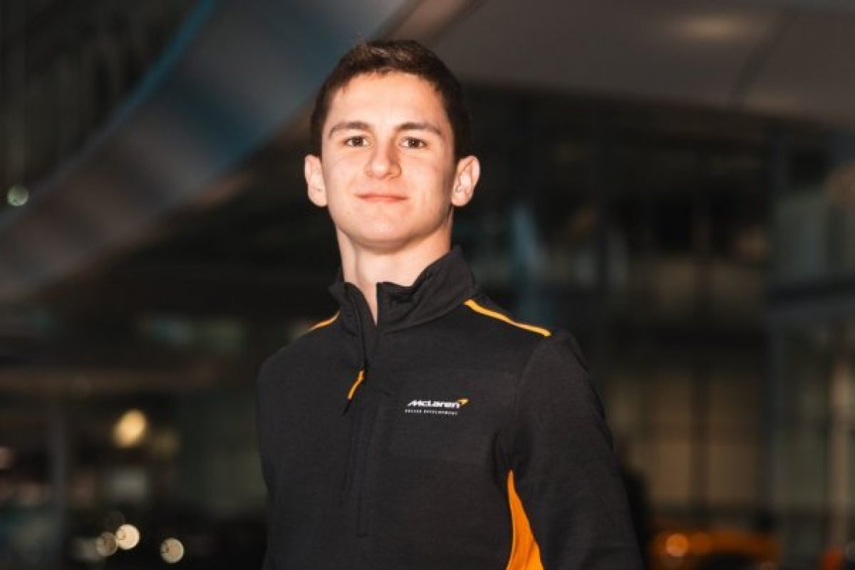 Mozgalmas csütörtök a Forma-1-ben: előléptetés, engedmény és szócsata