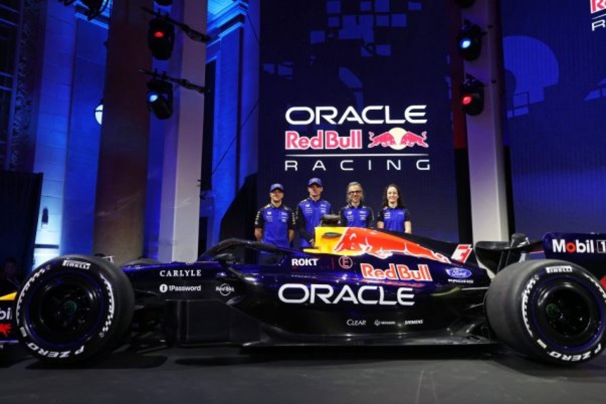 Villámhír: Red Bull és Cadillac az F1 pályákon!