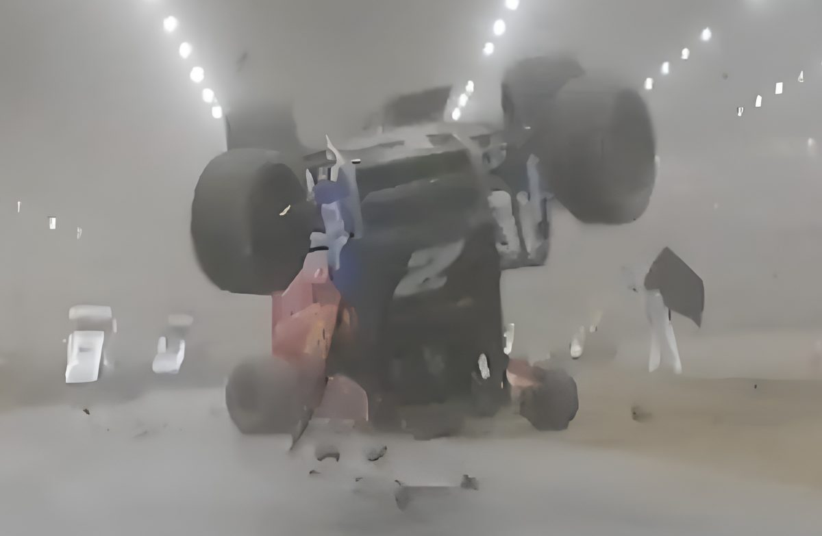 Fordulatokkal teli tragédia a midget-szakág Super Bowlján: Kyle Larson megtorpant, Jesse Love kórházban végezte