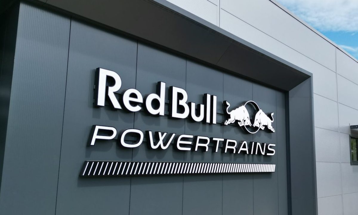 A Ford figyelmezteti a Red Bullt: Óvatosan a 2026-os autójukkal