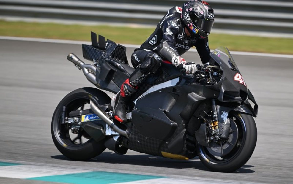 A MotoGP Sepangi Shakedownen Espargaro számára 1-2-es siker