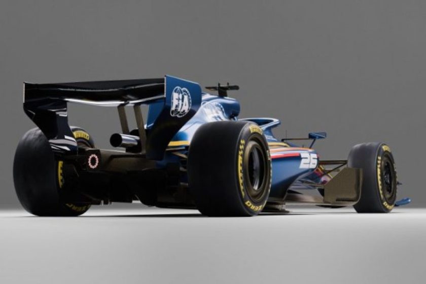 A „Fantasztikus trükkök és meglepetések a motortrükkös találkozón” cím hatásos lehet.