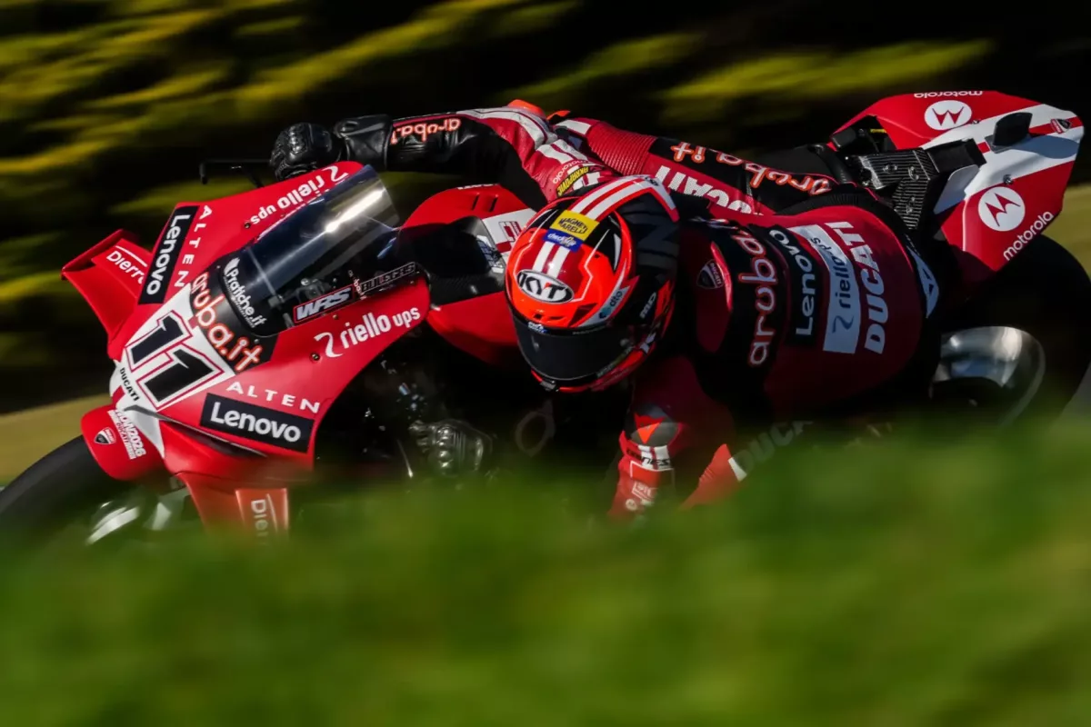 Bulega az élen a Phillip Island-i teszten: Bimota és Kawasaki is erős