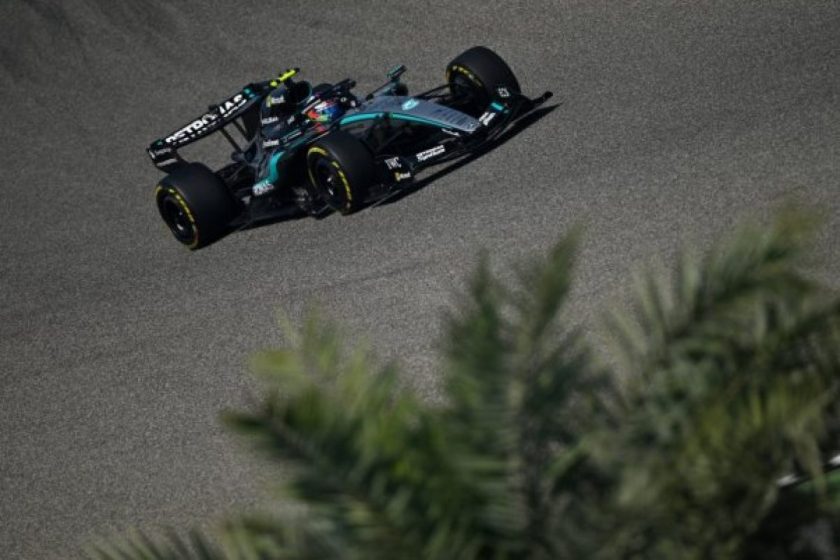 Melyik F1-es csapat hány kört tett meg a teszteken?