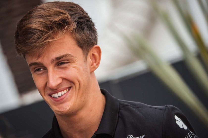 A Mercedes megerősíti Pourchaire-t fejlesztőpilótaként