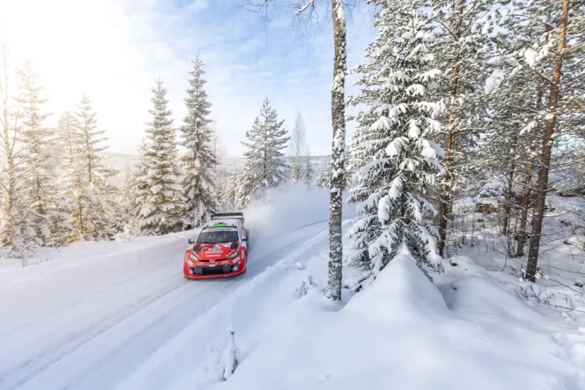 Evans uralja a Svéd Rallyt, de még nem dőlt el a küzdelem