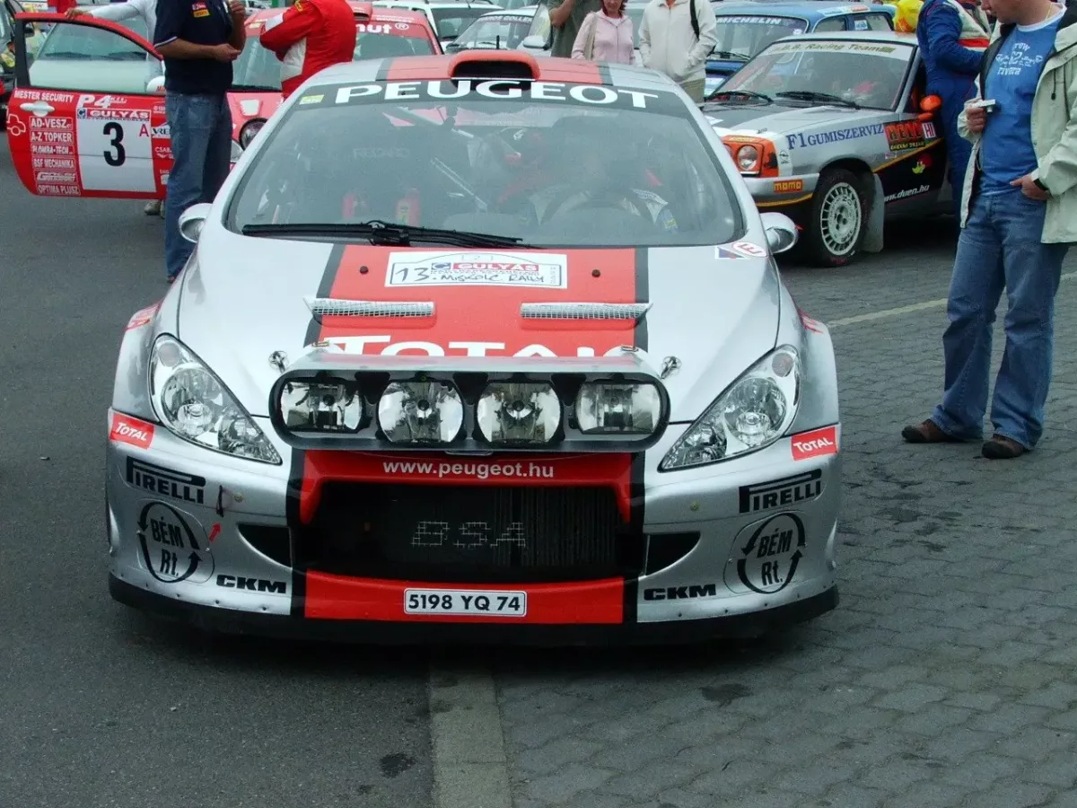 Legendás belsők: ifj. Tóth János így száguldott a győzelem felé a Duna Rallyn