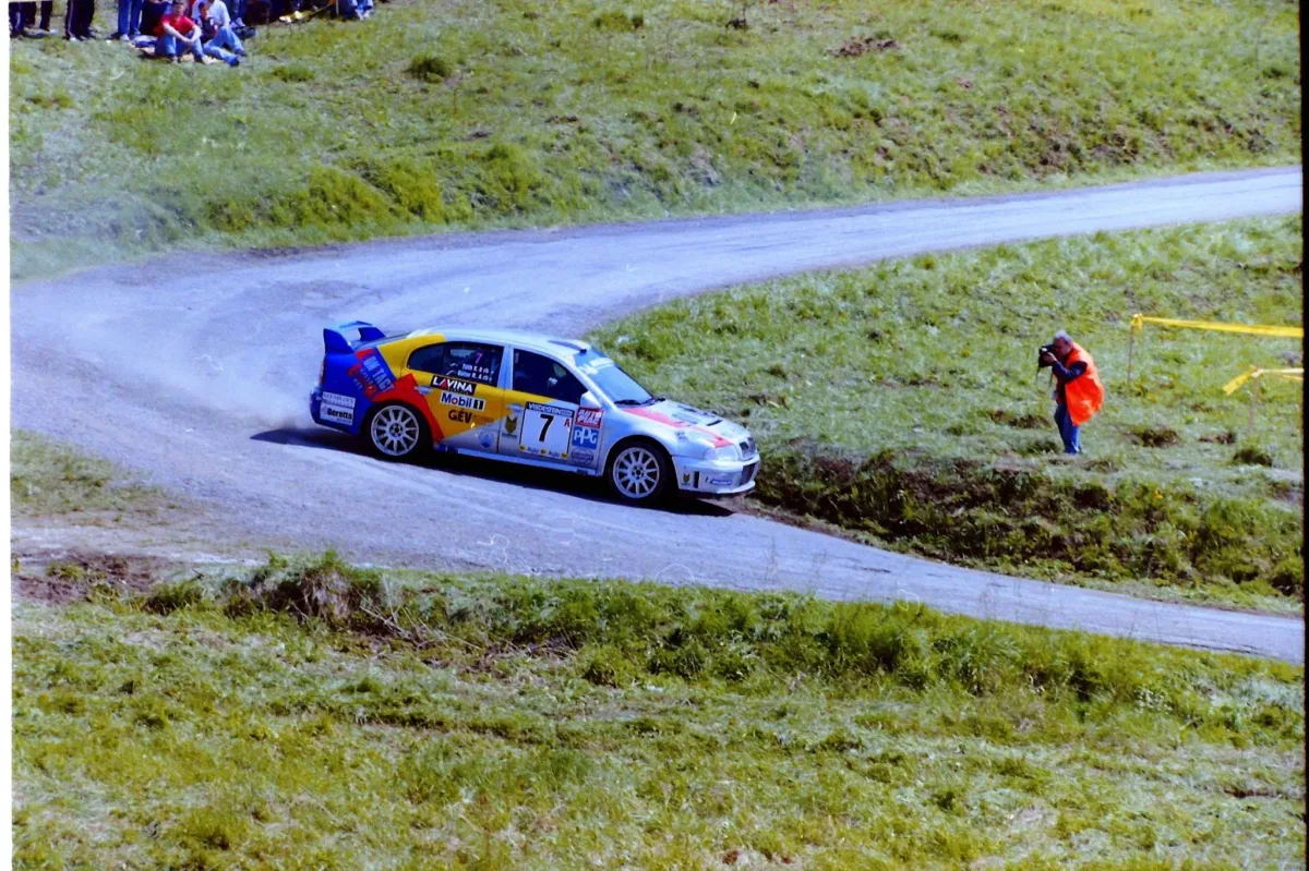 A Skoda hőstettje: Bútor Robi mentése Miskolcon