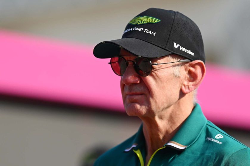 Newey a Mercedes-motorvita kapcsán: „Elfogult vagyok” – A Red Bull csapatának főtervezője személyes véleményét nyilvánította meg a rivális motor teljesítményéről