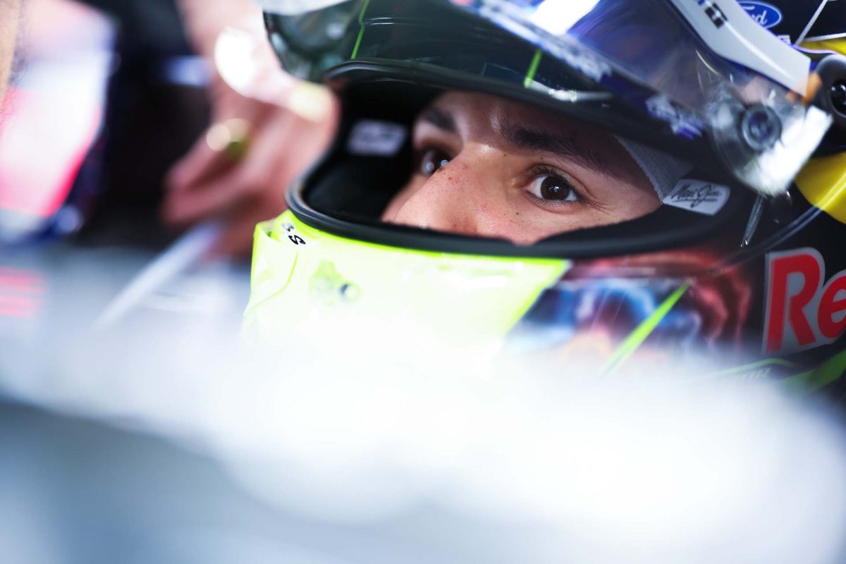 Hadjar nem fél Verstappentől: „Az első futamgyőzelem a radaromon van”