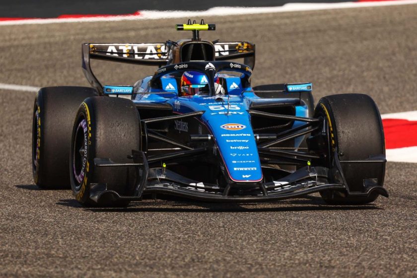 Sainz: Az új autónk megbízható, de javulásra van szükség a beállításokban és a tempóban