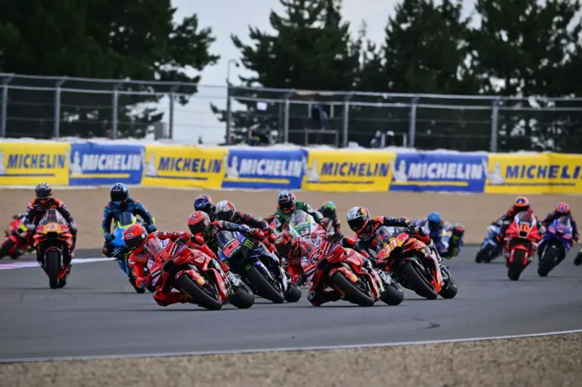 Az egyértelmű bukmékerek döntése: Ki lesz az idei MotoGP-bajnok?