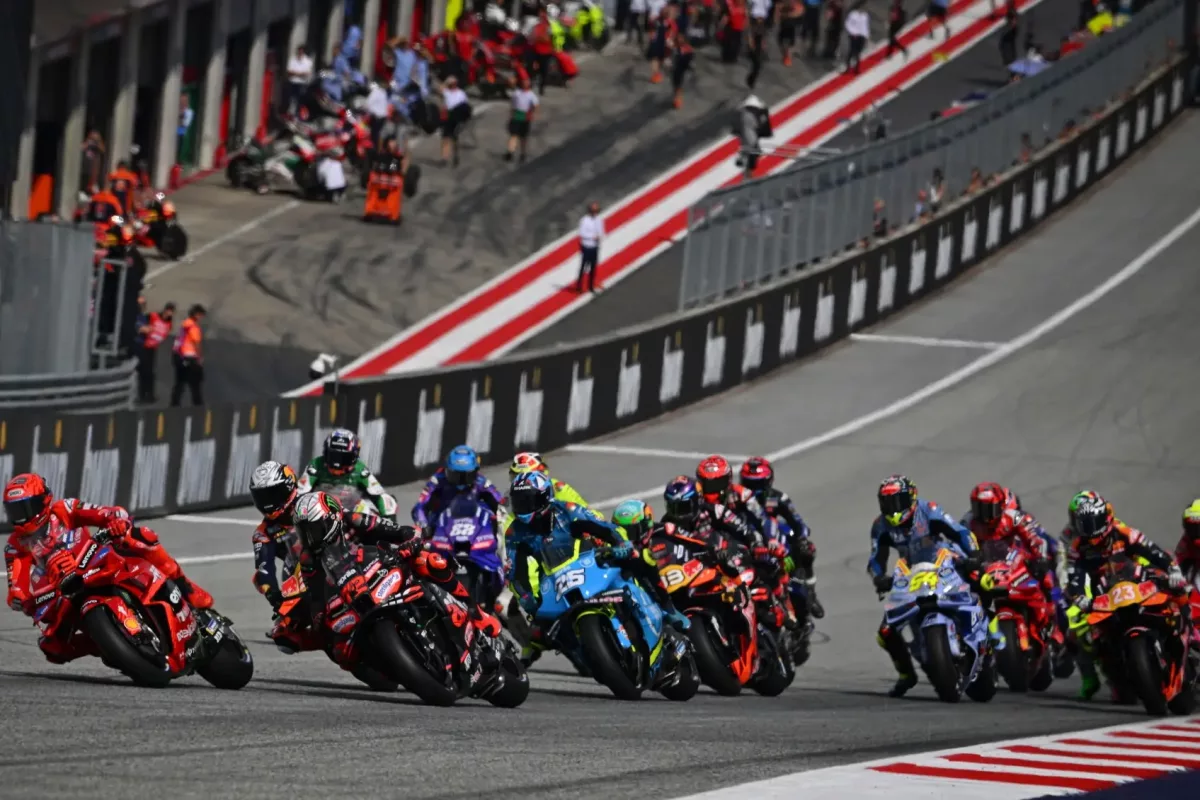 A MotoGP új irányvonala: változások a vezetőségben és búcsú Dornától