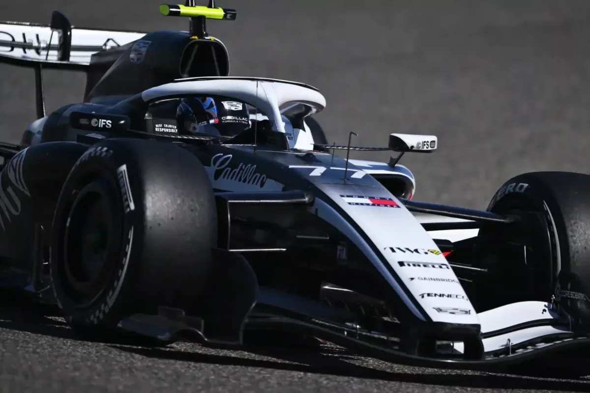 „Ferrari árnyékában: az új ügyfél nehézségei a fejlődés útján”