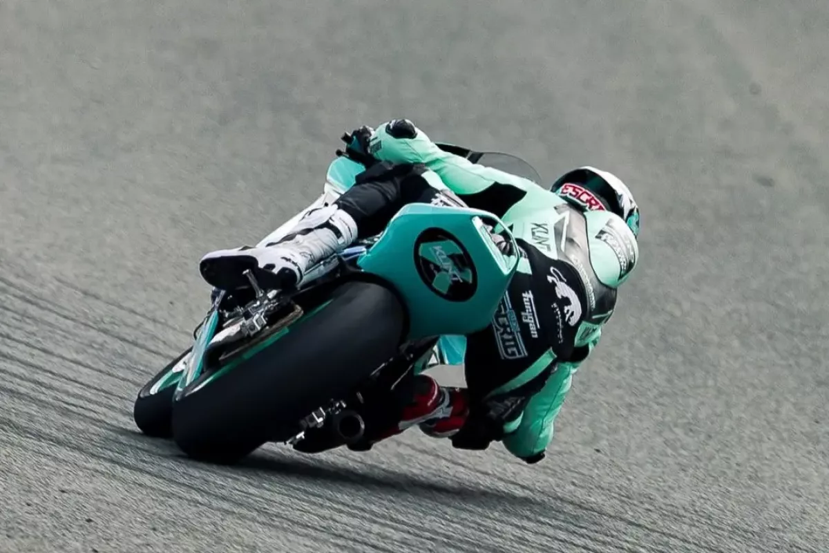 Szenzációs fordulat: Az utolsó helyről az élre – Meglepő eredmény a Moto2 teszten