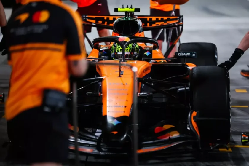 A McLaren remekelése a bahreini F1-es teszten