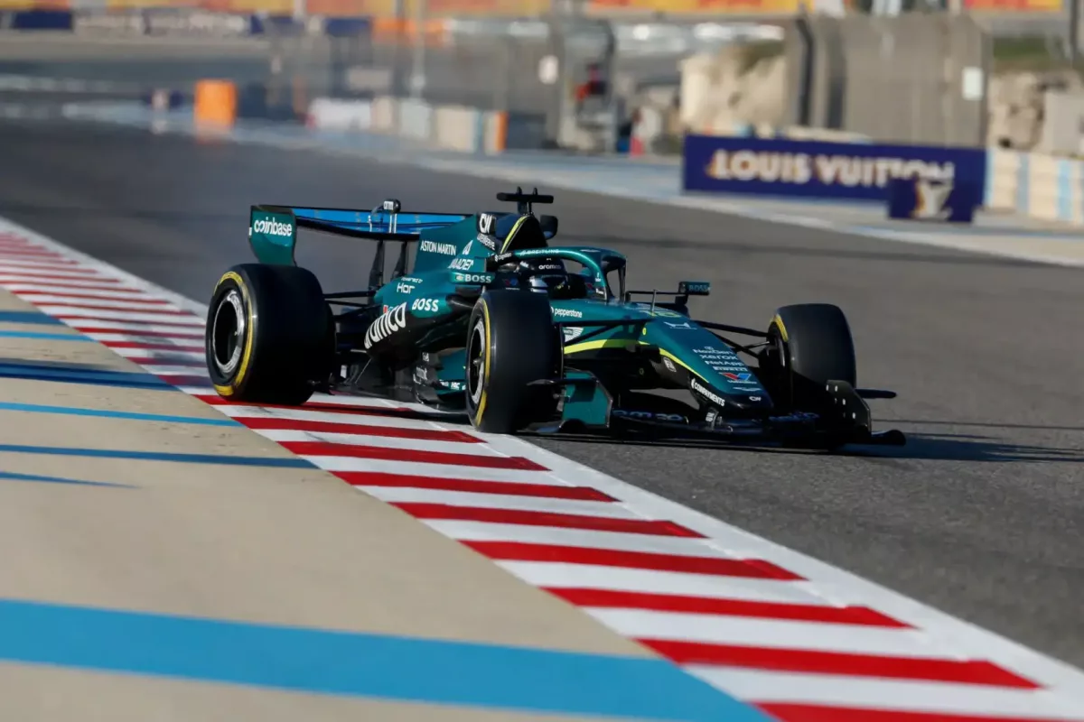 Utoljára tesztel az F1 mezőnye – ÉLŐ tudósítás a bahreini teszt 3. napjáról